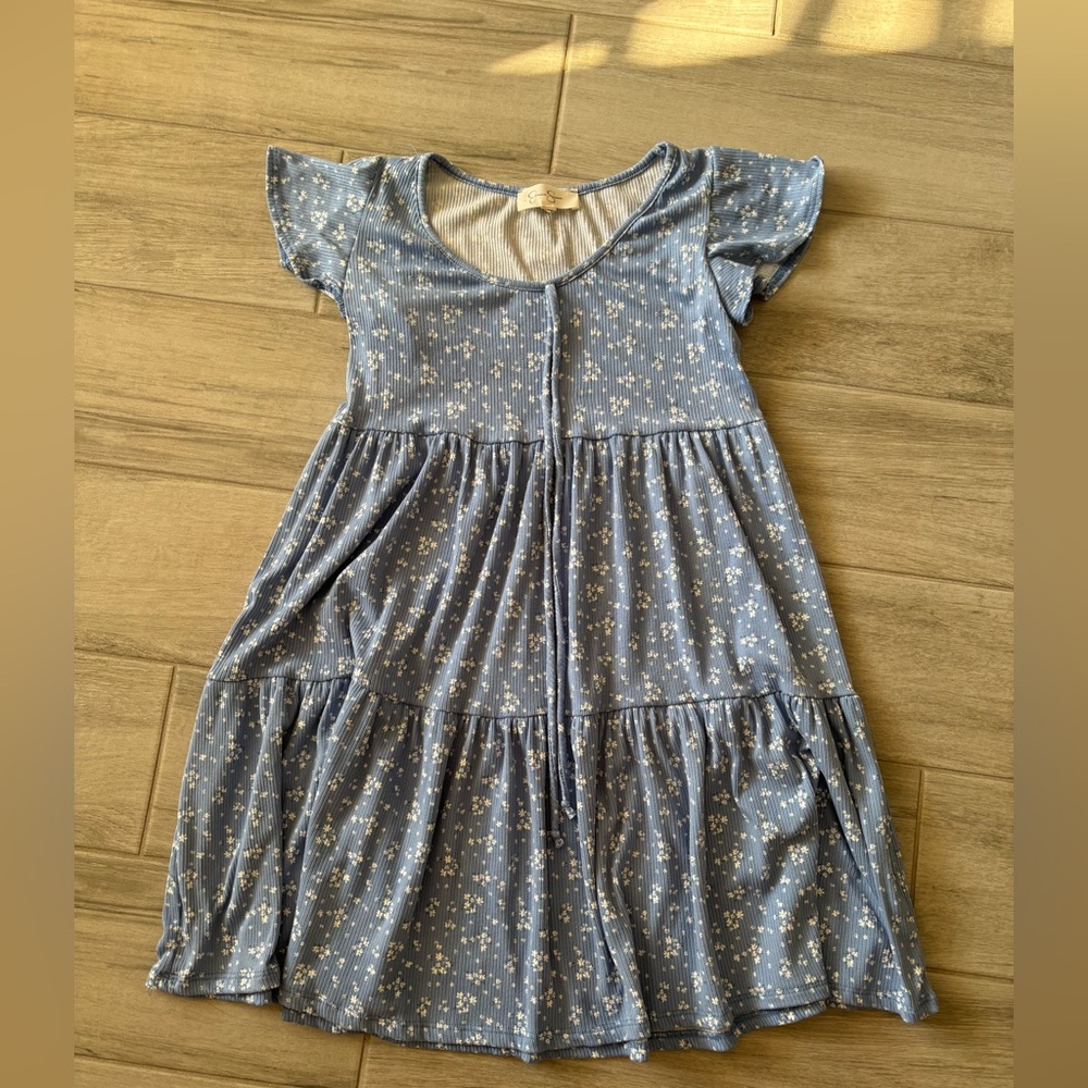 Jessica Simpson Blue Floral Babydoll Short Sleeve Dress